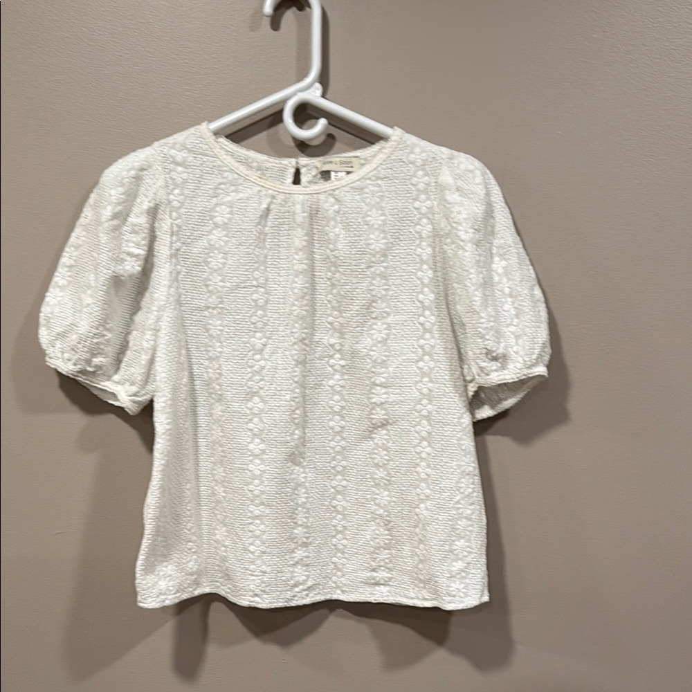 Elegant White Lace Women's Top